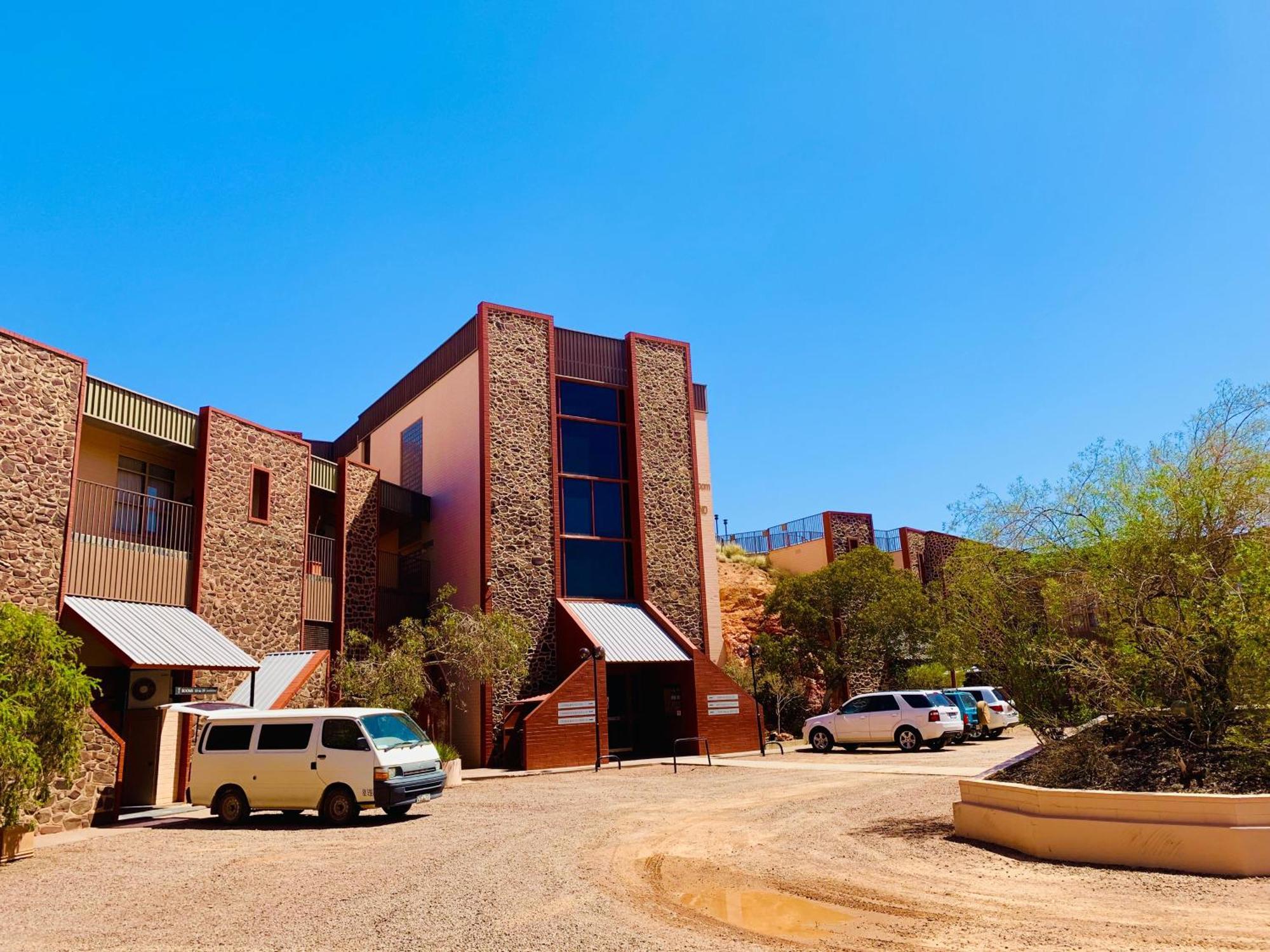 Desert Cave Hotel Coober Pedy Exterior foto