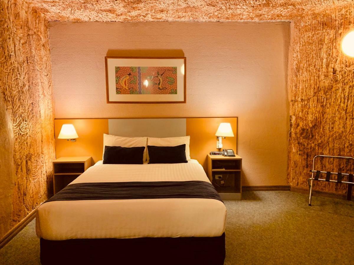 Desert Cave Hotel Coober Pedy Exterior foto